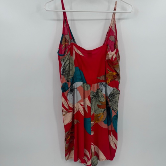 Shein Romper Women Small NEW Red Sleeveless Wrap Tropical Resortwear Beach - Picture 3 of 10